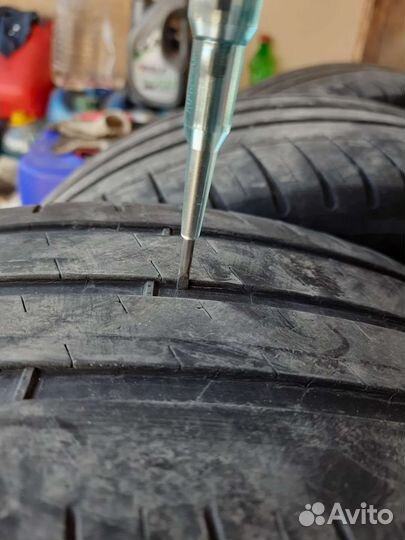 Michelin Radial XSE 235/45 R18