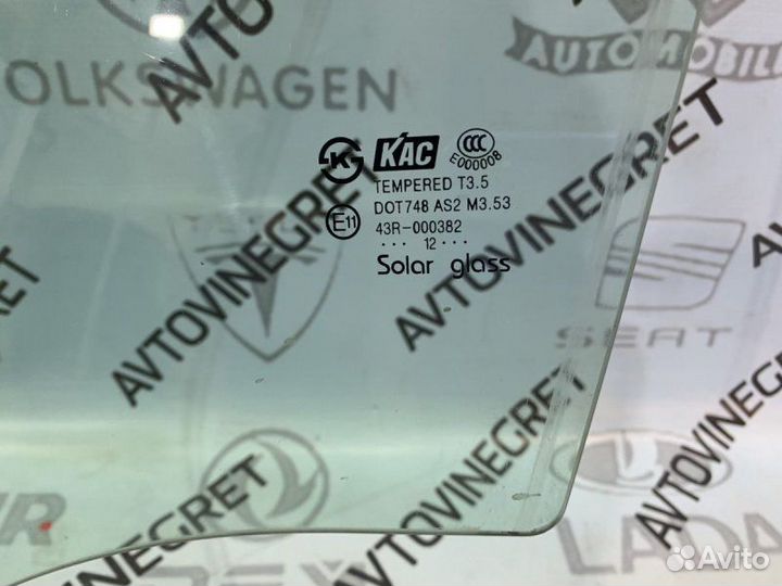 Стекло двери переднее левое Opel Antara С145