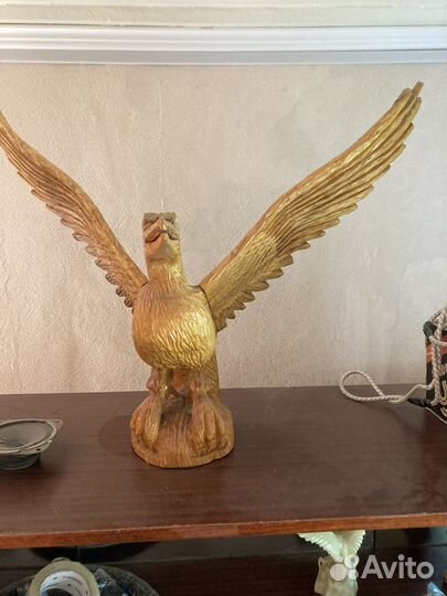 Резные фигуры