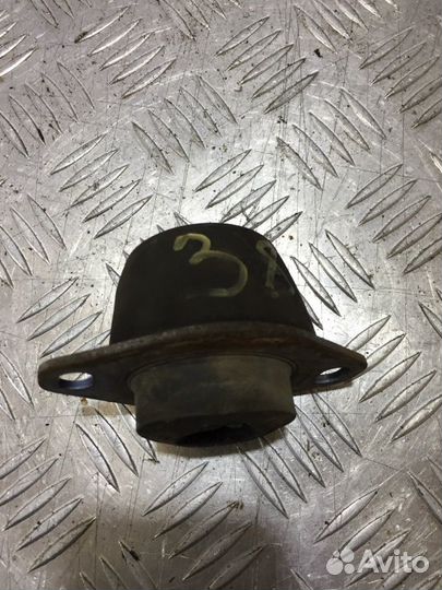 Подушка кпп левая Peugeot 308 хэтчбек 1.6 EP6 2008