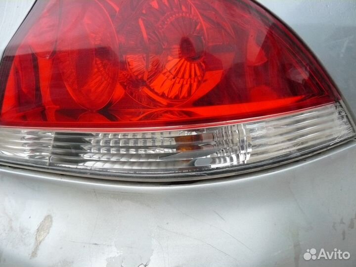 Фонарь задний правый для Mitsubishi Lancer 9