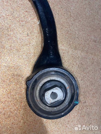 Рычаг подвески правый Land Rover