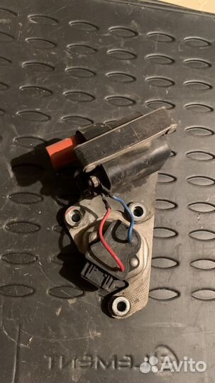 Катушка зажигания Volvo 850