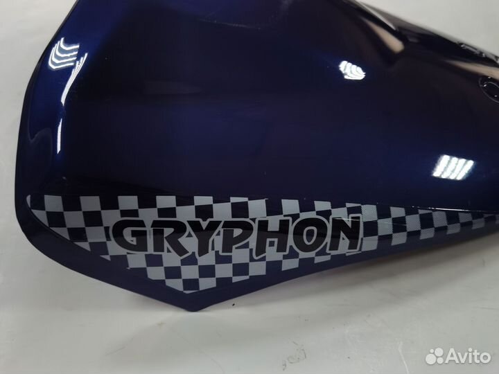 Передний обтекатель пластик Gryphon Kameta 50qt