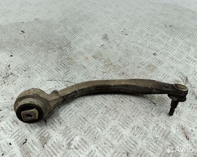 Рычаг подвески передний левый Volkswagen Passat B5