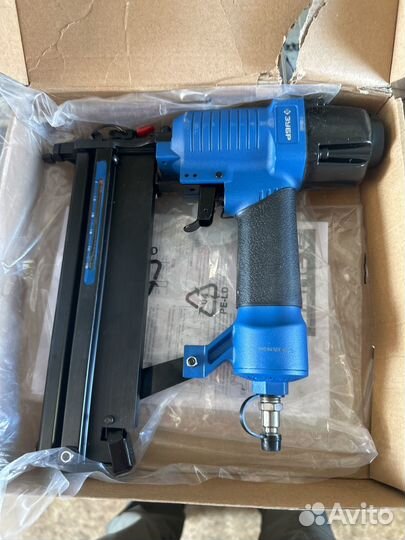 Степлер пневматический