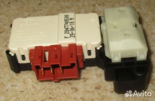 Замок люка убл Beko 2847740500 зам. UNI225243-2252