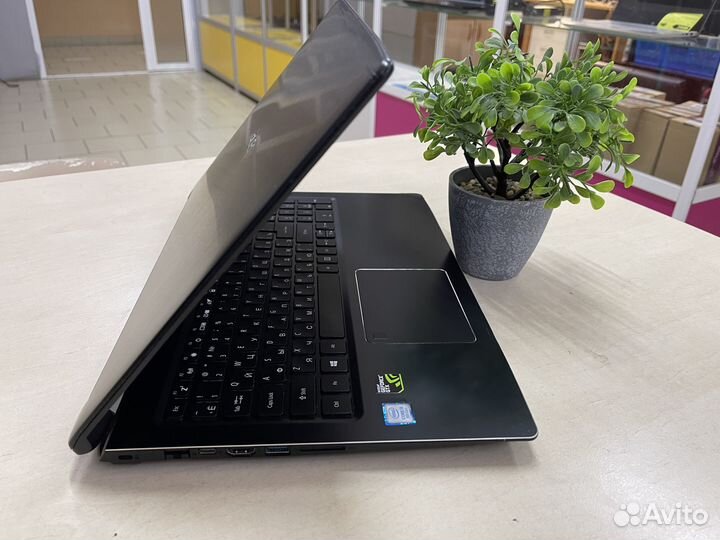 Ноутбук Acer Игровой/Core i5/8GB/GTX1050/SSD