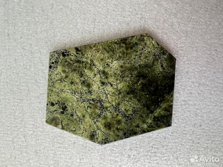 Пластина из серпентинита(змеевика) полированные