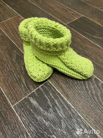 Варежки, шапки, снуды, носки, следки