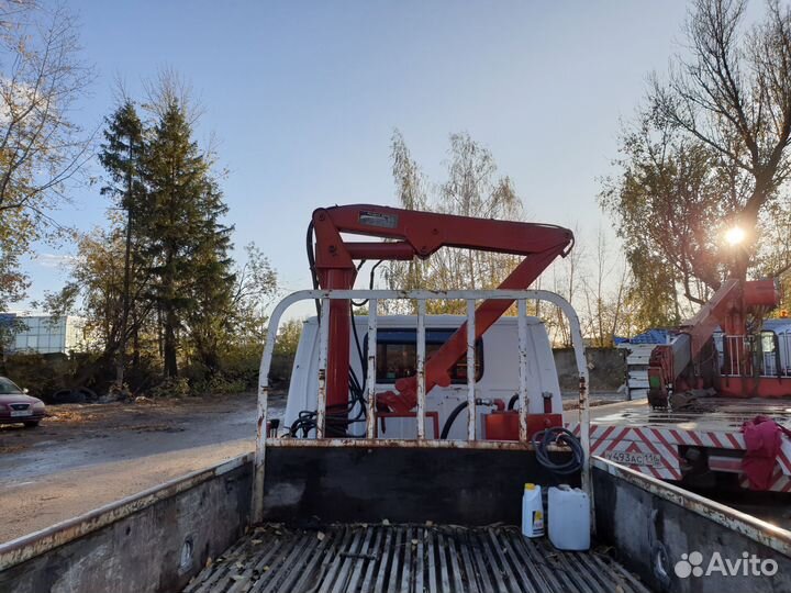 Isuzu Elf с КМУ, 1998