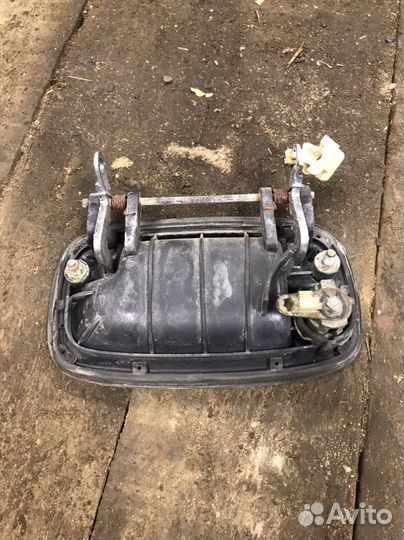 Ручка передняя правая KIA sportage 1