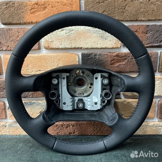 Перетянутый руль от Volkswagen Polo