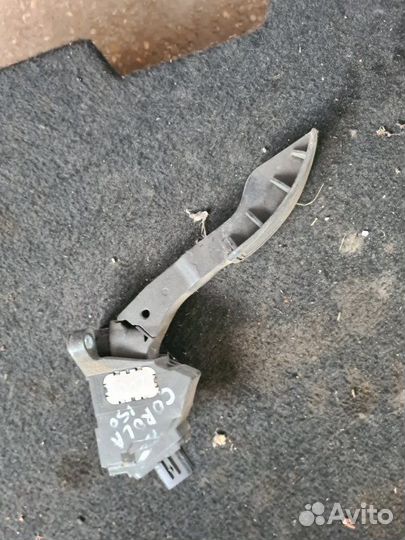 Педаль газа Toyota Corolla E150 1.6 1ZR-FE 2008