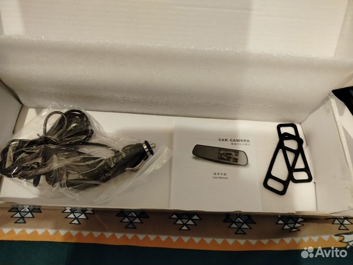 Зеркало заднего вида