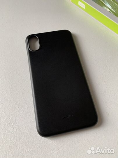 Чехлы на iPhone XS