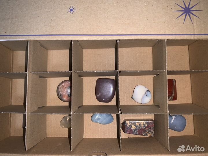 Камни и минералы коллекция