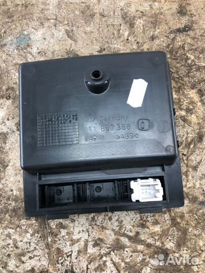 Кнопка антипробуксовочной системы Volkswagen Caddy