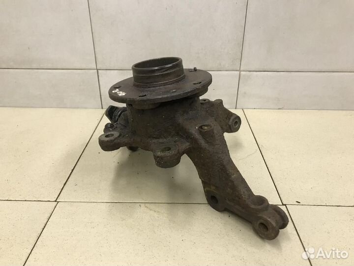 Кулак поворотный передний правый Duster 2012