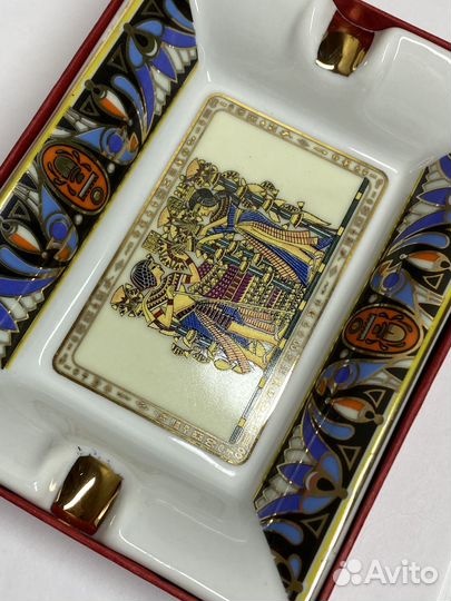 Пепельница декоративная фарфоровая