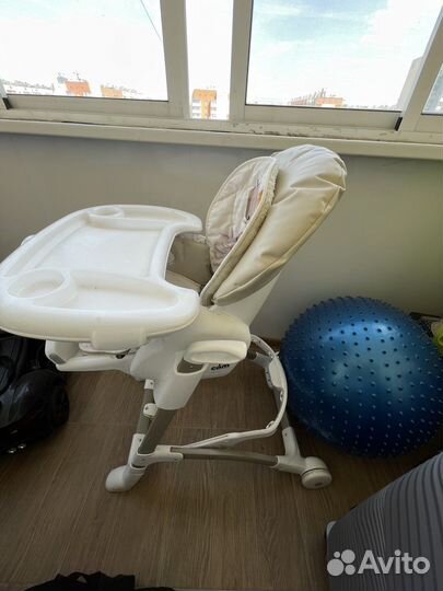 Стульчик для кормления cam