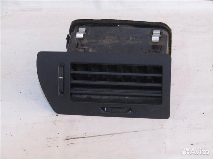 Воздуховод левый Opel Astra H универсал 1.3 Z13DTH