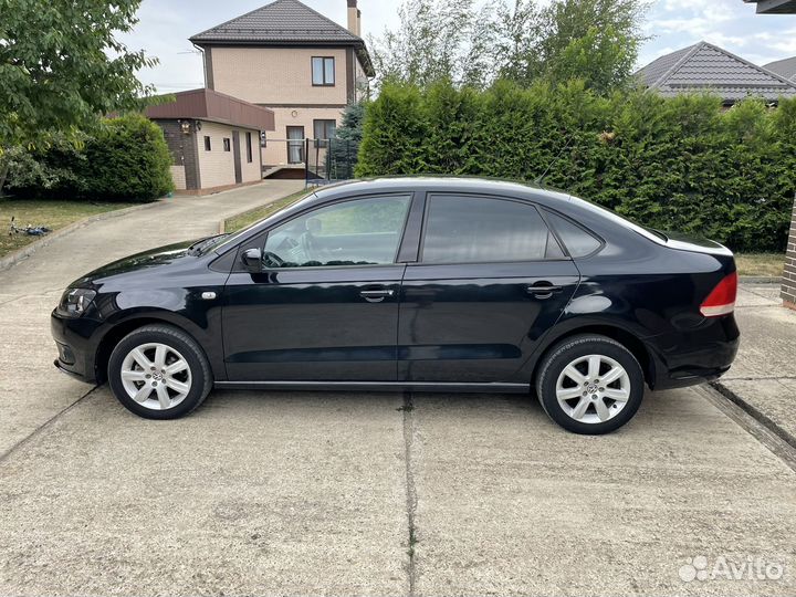 Volkswagen Polo 1.6 AT, 2012, 145 000 км