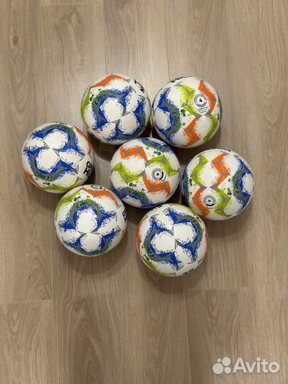 Футбольный мяч размер 4