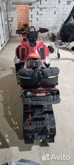 BRP SKI-DOO Summit x expert 154 850 E-TEC