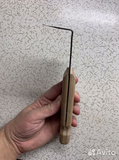 Шпатель для натяжных потолков