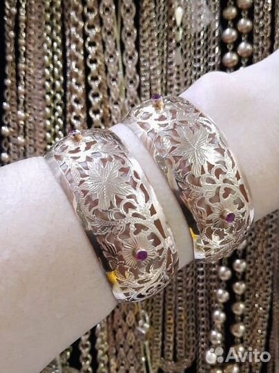 Жесткий золотой браслет 583пр