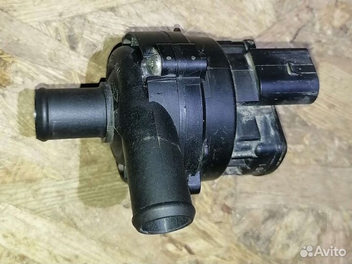 Насос водяной Bosch 0392023004