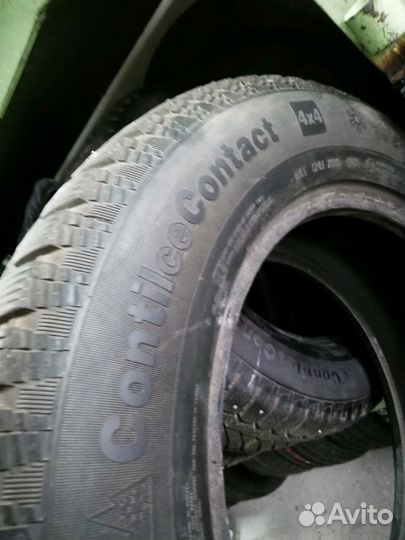 Continental ContiIceContact 4x4 235/65 R17