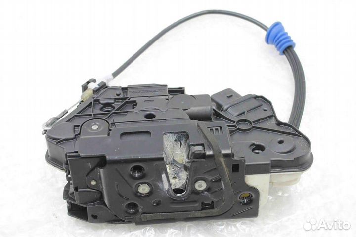 Замок двери передней правой Volkswagen Passat CC 2