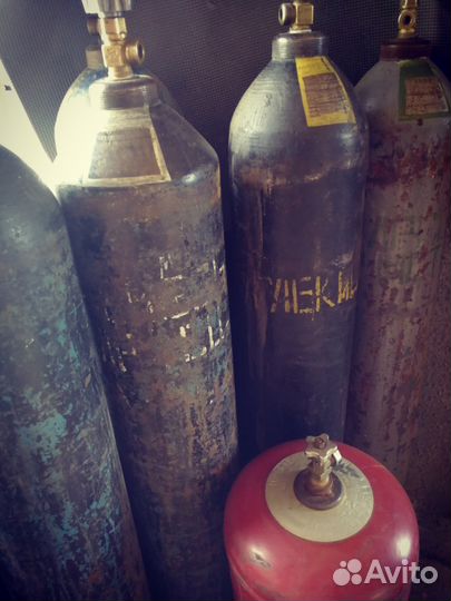 Баллоны кислородные, углекислотные