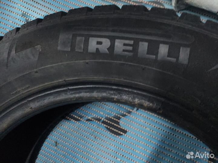 Pirelli Ice Zero 185/65 R15 92T