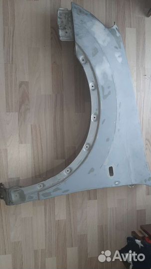 Левое крыло на Nissan Qashqai J10, 1 поколение