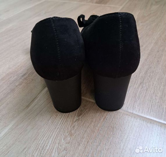 Туфли женские
