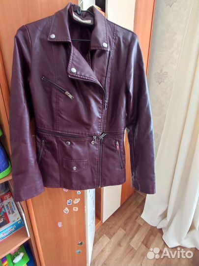 Продам пакет женских вещей