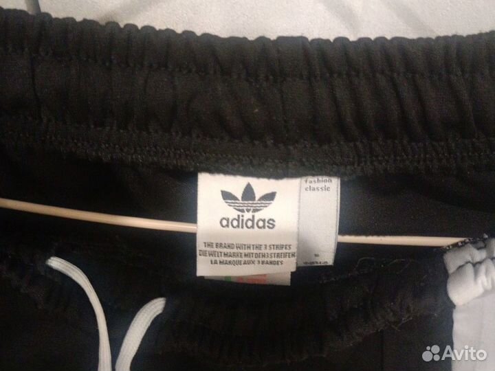 Спортивные штаны adidas