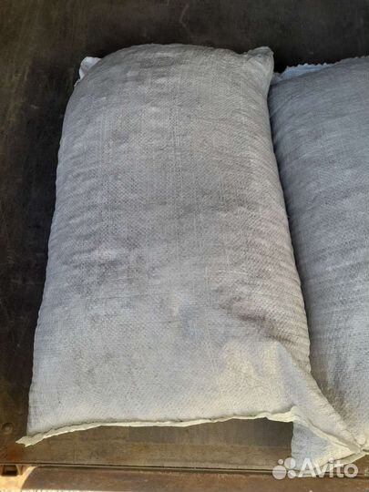 Гранулированный конский навоз