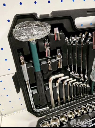 Набор инструментов MRZ 156 предметов