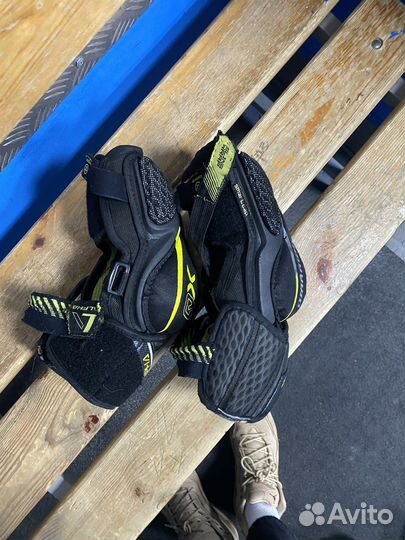 Налокотники хоккейные warrior alpha qx