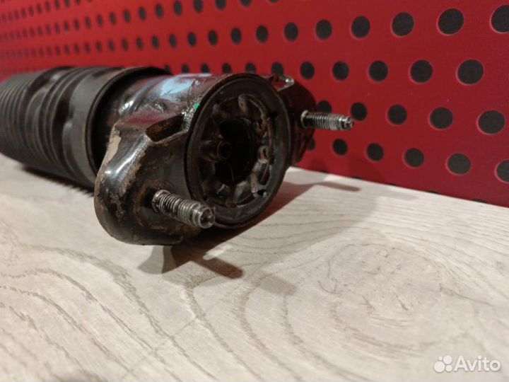 Амортизатор задний Mercedes-Benz Ml W166 2014