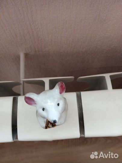 Фигурка мышки форфор