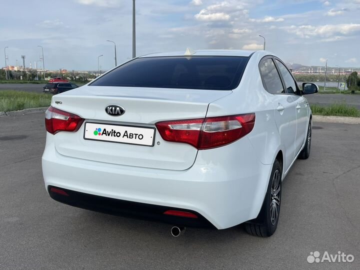 Kia Rio 1.4 AT, 2013, 103 000 км