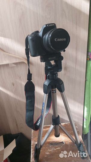 Зеркальный фотоаппарат canon 550d