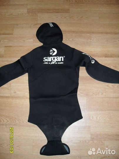 Гидрокостюм