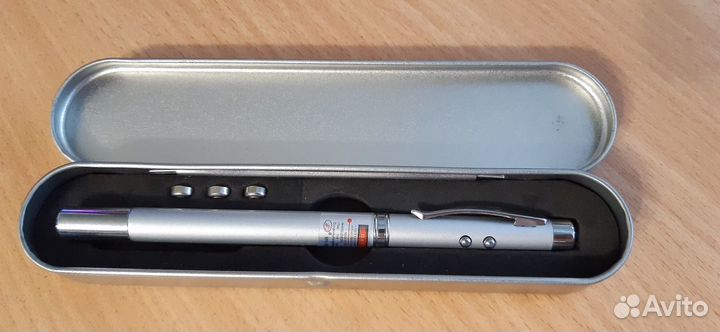 Лазерная указка-ручка