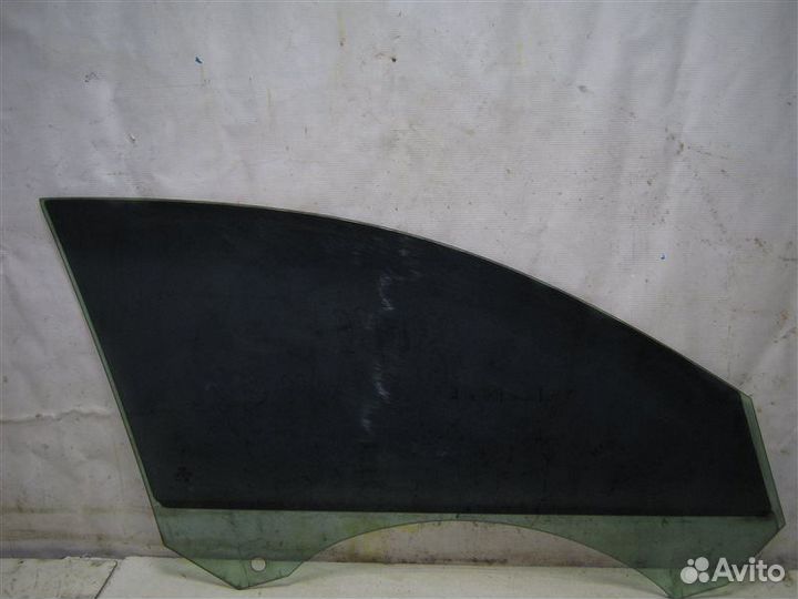 Стекло двери передней левой Audi A6 C6 2004-2011